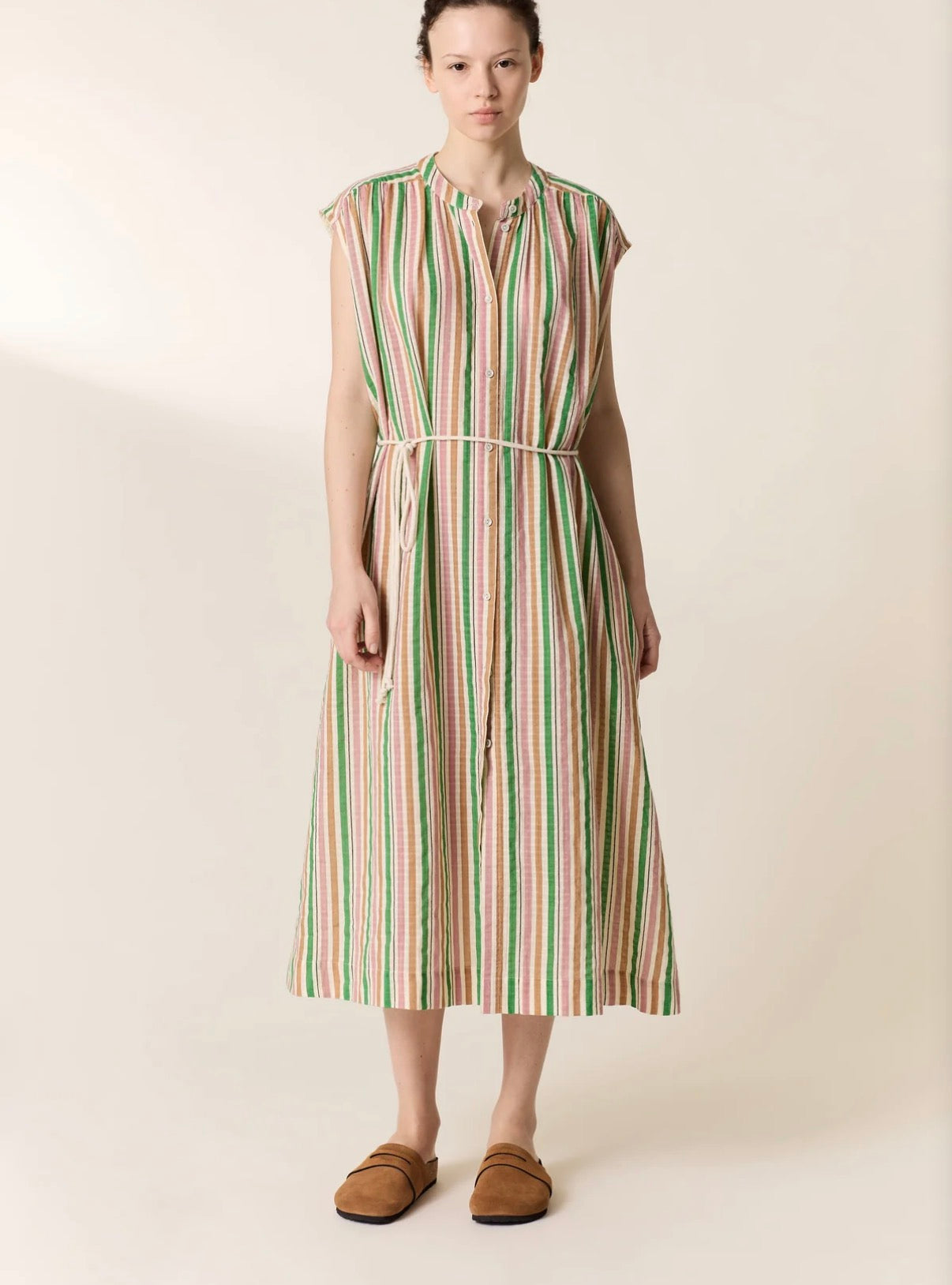 Robe Richie Léon and Harper